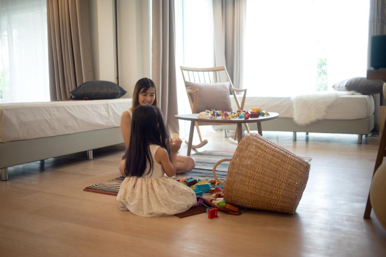 Mini-Me Hubs, Charm Suites & Pool In Old City Chiang Mai Exterior foto